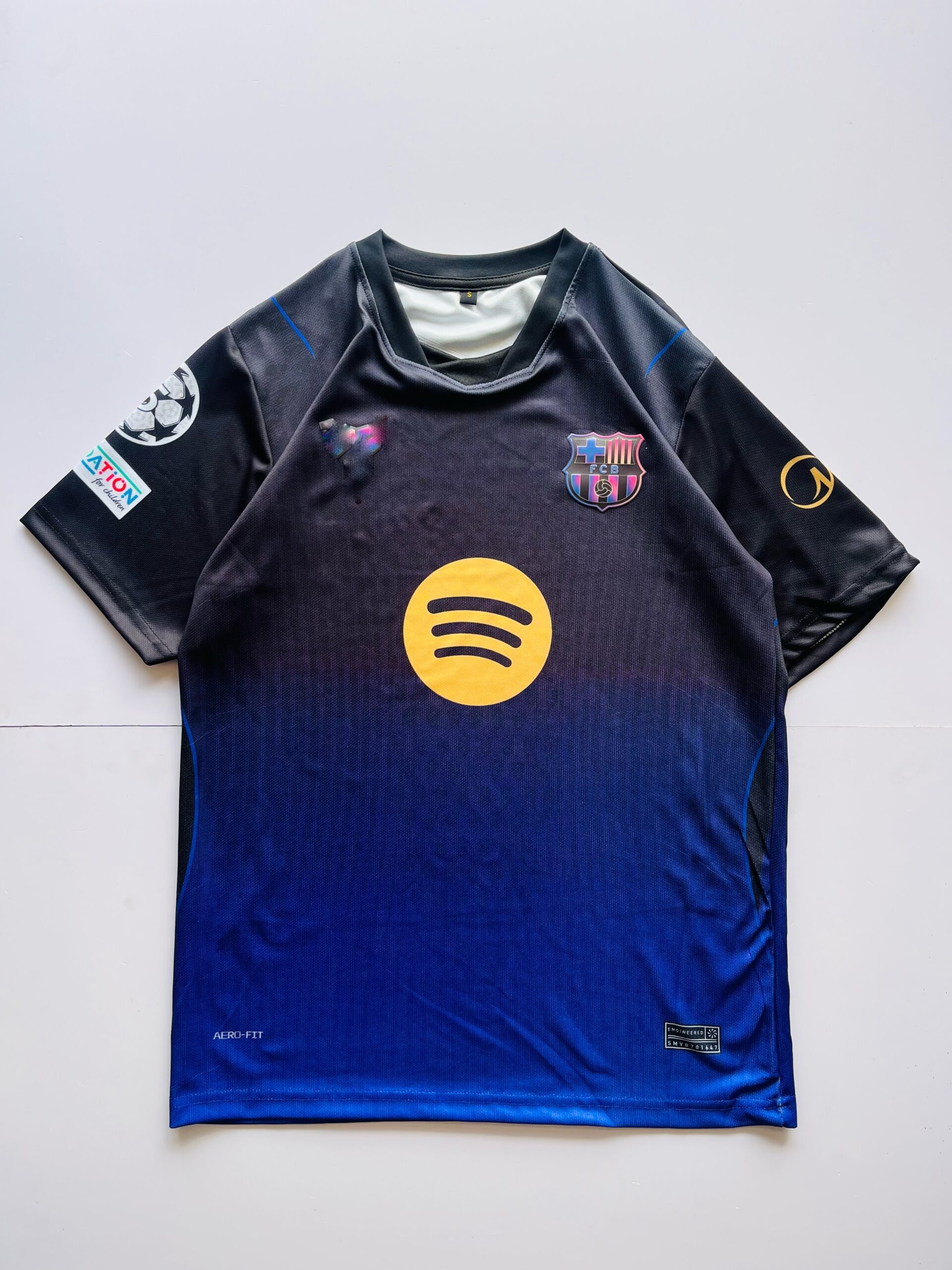 BARCALONA 2026/27 AWAY PURPLE KIT CUBARSI 5 KIT PREMIUM SILICON RUBBERISED LOGO