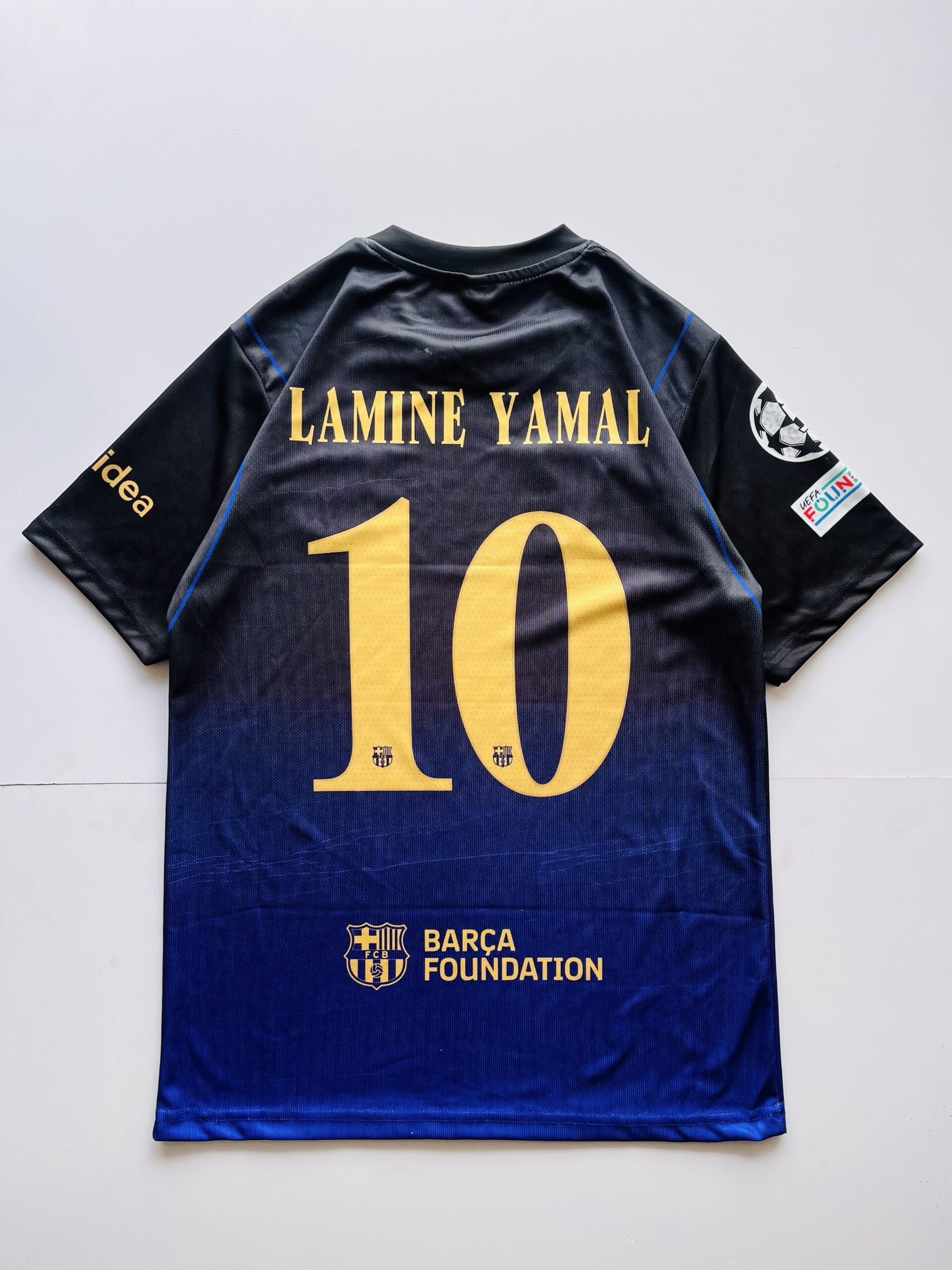BARCALONA 2026/27 AWAY PURPLE KIT YAMAL WITH PREMIUM SILICONE RUBBERISED LOGO - Image 3