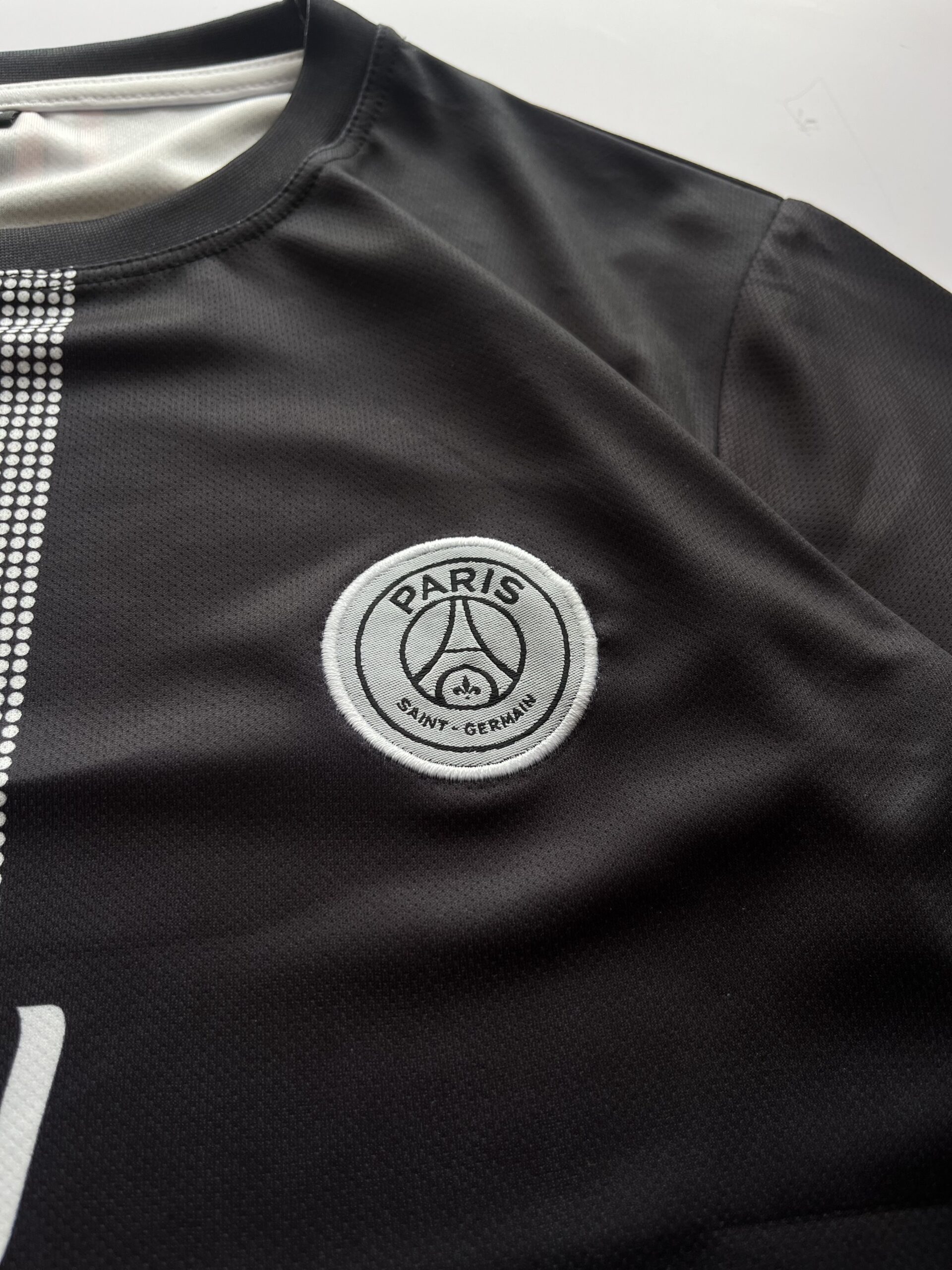PSG 2018/19 THIRD NEYMAR 10 KIT PREMIUM EMBROIDERY HALF SLEEVE - Image 2